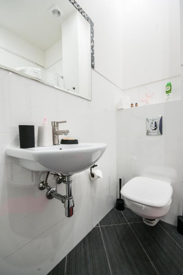 ורשה Elegant Apartment Old Town Market מראה חיצוני תמונה